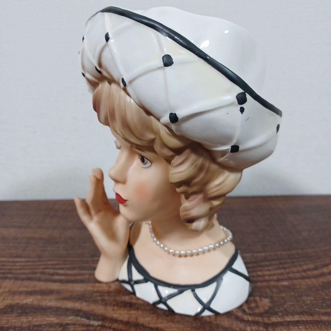 ビンテージ　レディヘッドベース　白い帽子を被った女性の陶器製の置物花瓶