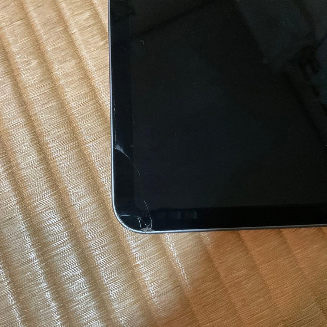 ipad pro 11インチ第三世代Wi-Fiモデル本体のみ　スペースグレー
