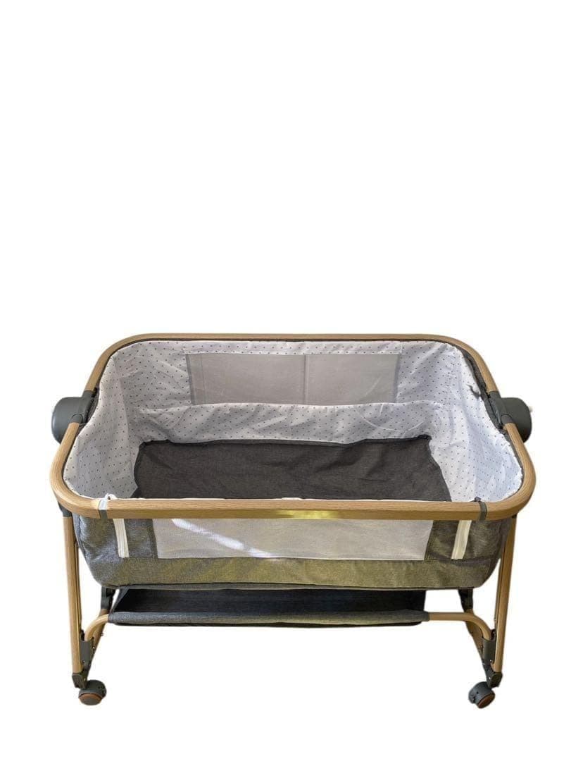 大特価！ 多機能ベビーベッド 折りたたみ式 高さ調整 新生児ベッド 多機能 新品