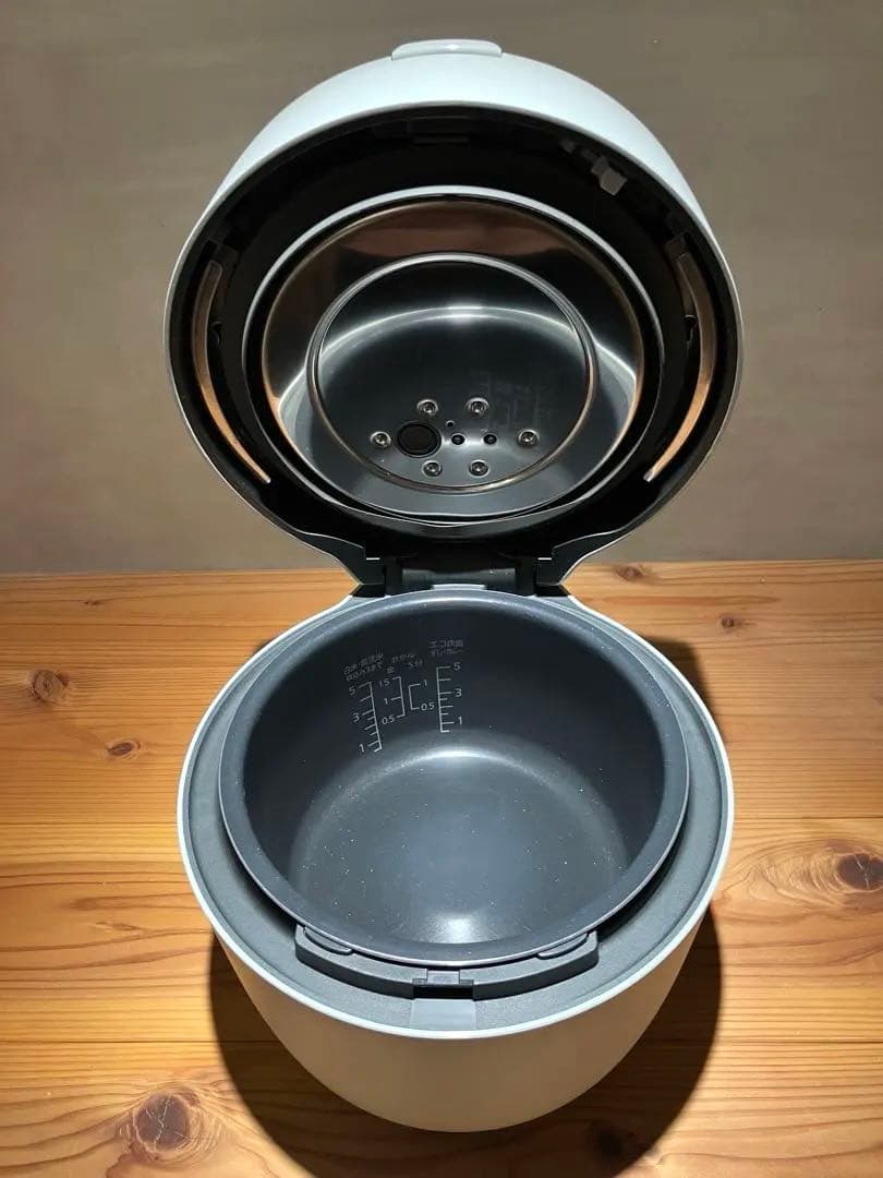 Panasonic 炊飯器 SR-R10A 5合 一年使用 美品