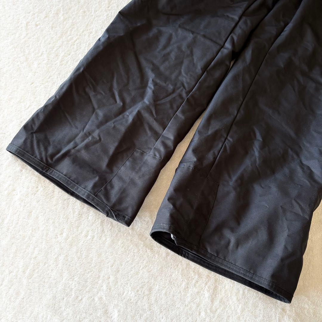 140 150 スキー　スノボ　ホワイト　ブラック　ジュニア スキーウェア 上下