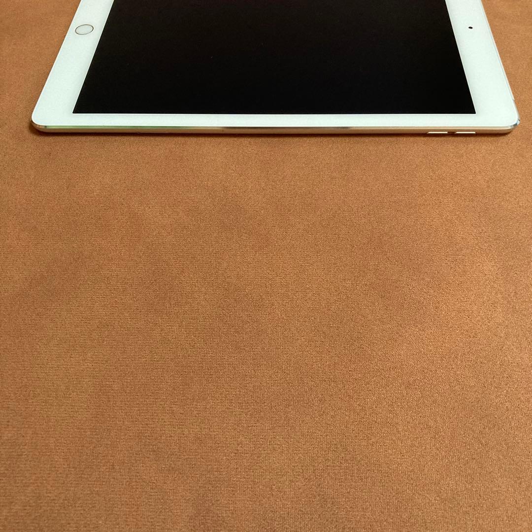 9978 電池ほぼ新品 iPad Air2 第2世代 16GB au