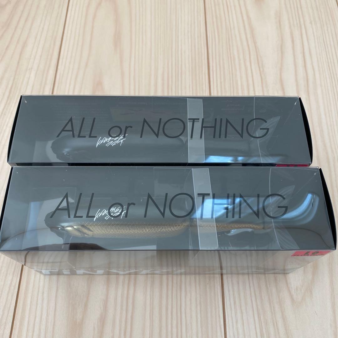 DRT TINY KLASH Low ウグイシルバー・ゴールド