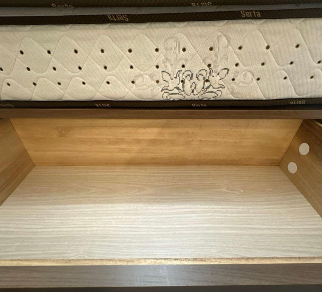 【送料無料】【定価→半額以下】Serta シングルベッドフレーム 引き出し付き