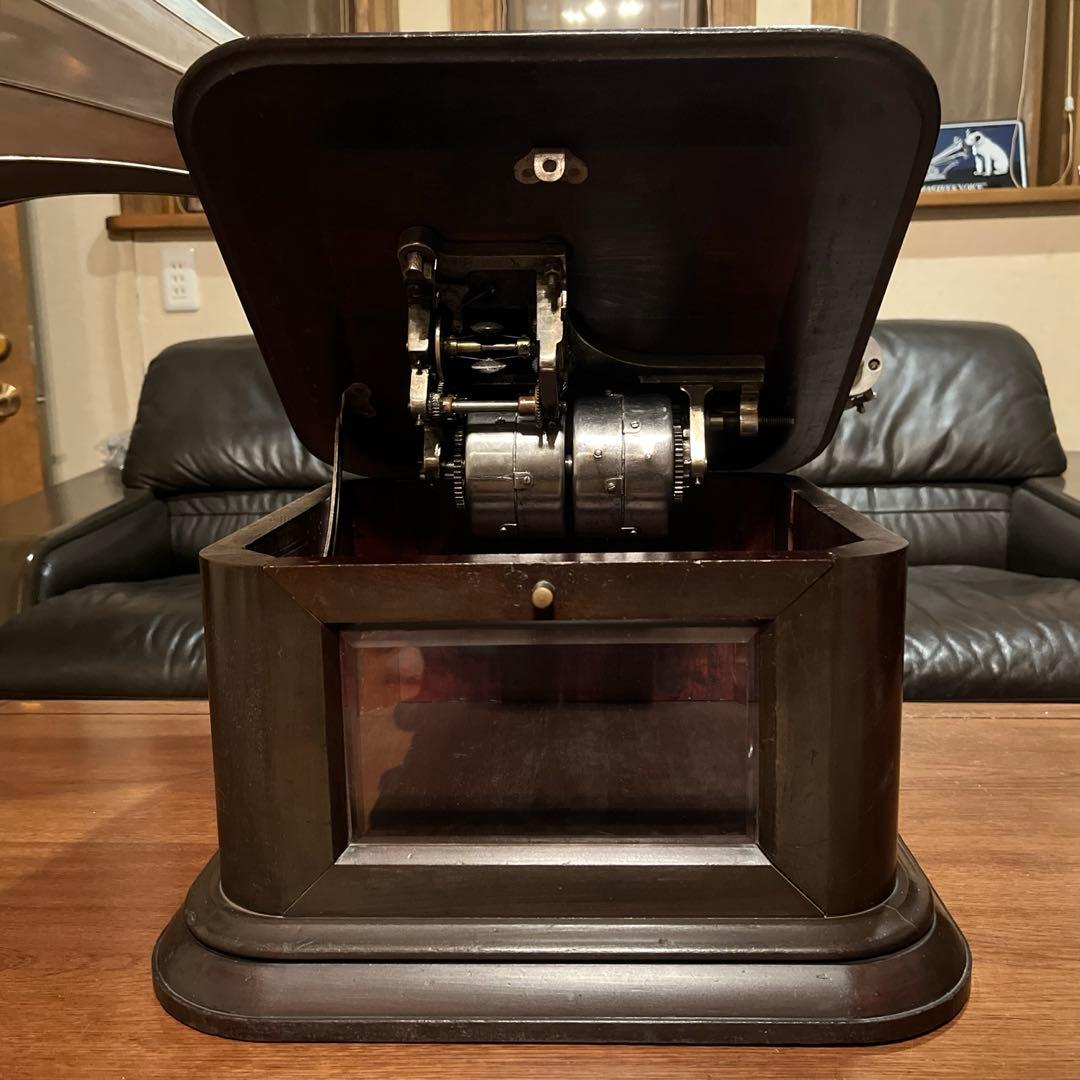 ♬ 大型ラッパ蓄音機 4丁ゼンマイ コロンビア マジェスティック BD型