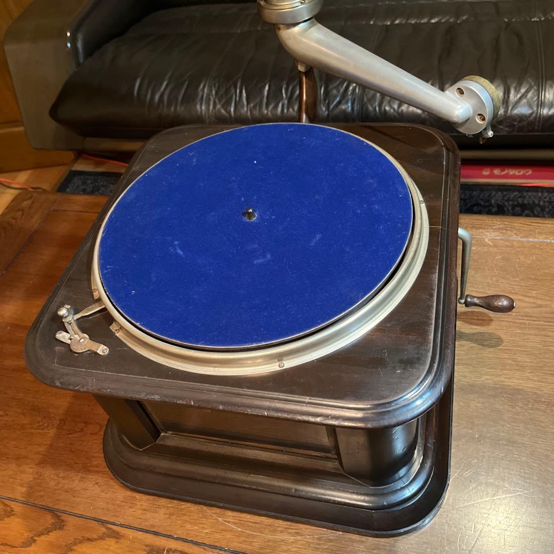 ♬ 大型ラッパ蓄音機 4丁ゼンマイ コロンビア マジェスティック BD型