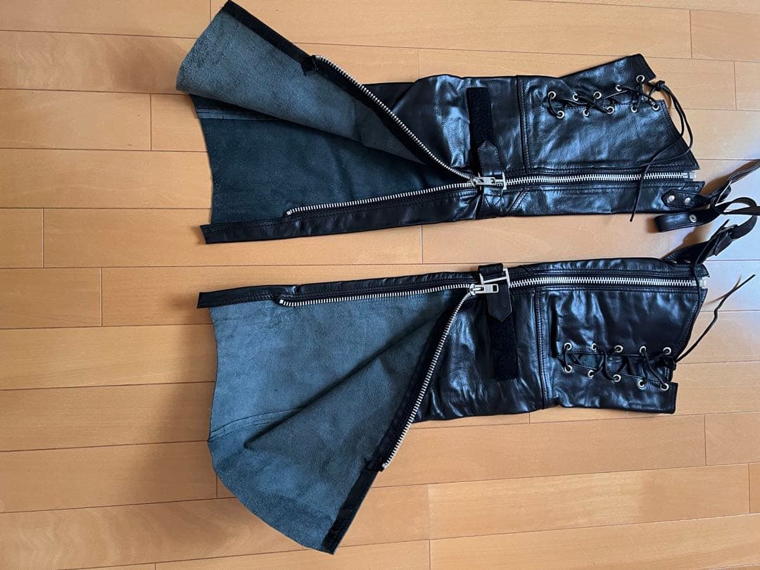 バイクチャップスSサイズ（水牛革） SサイズですがMサイズ感有り。