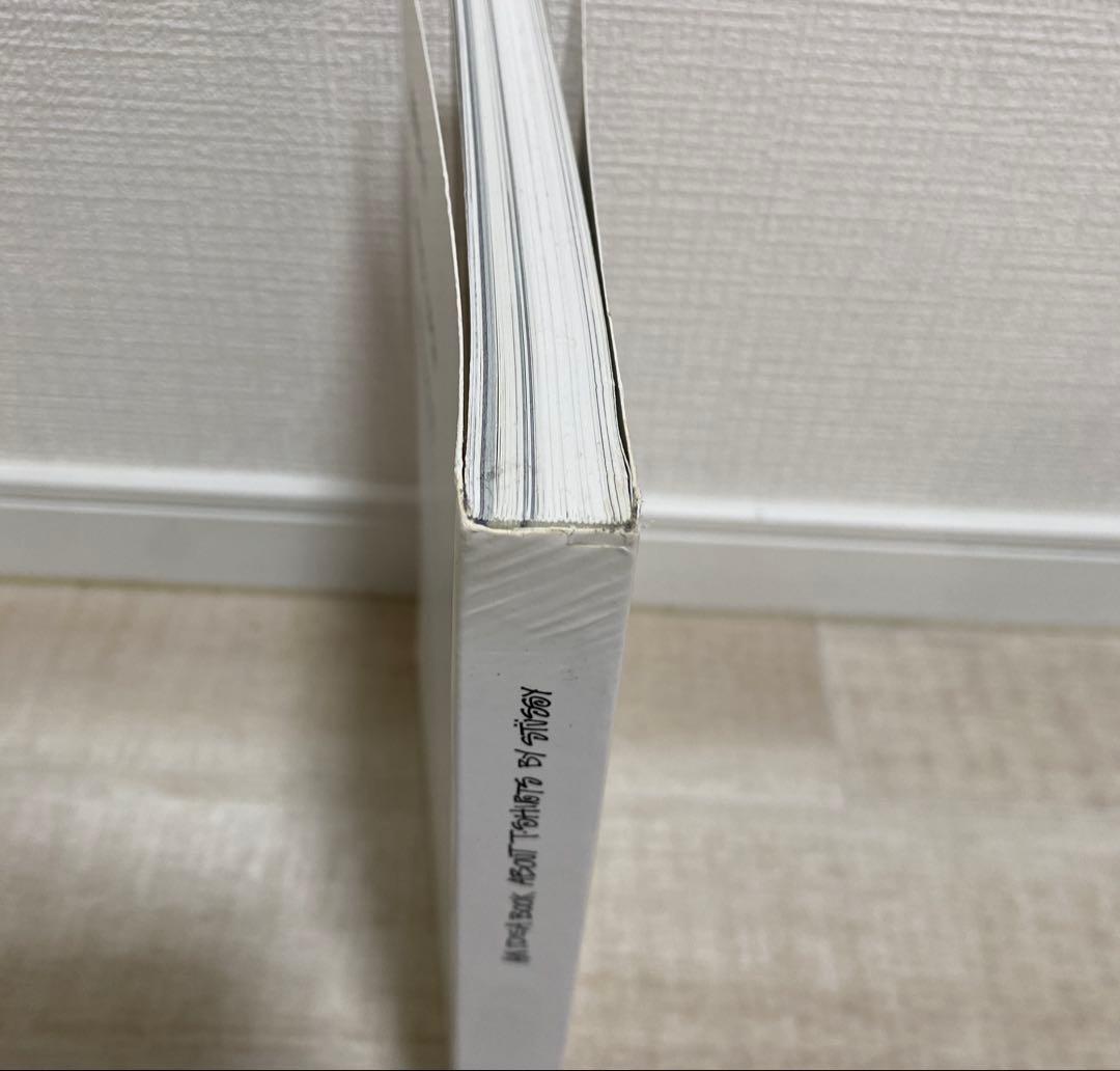 値下げ不可AN IDEA BOOK ABOUT TSHIRT BY STUSSY