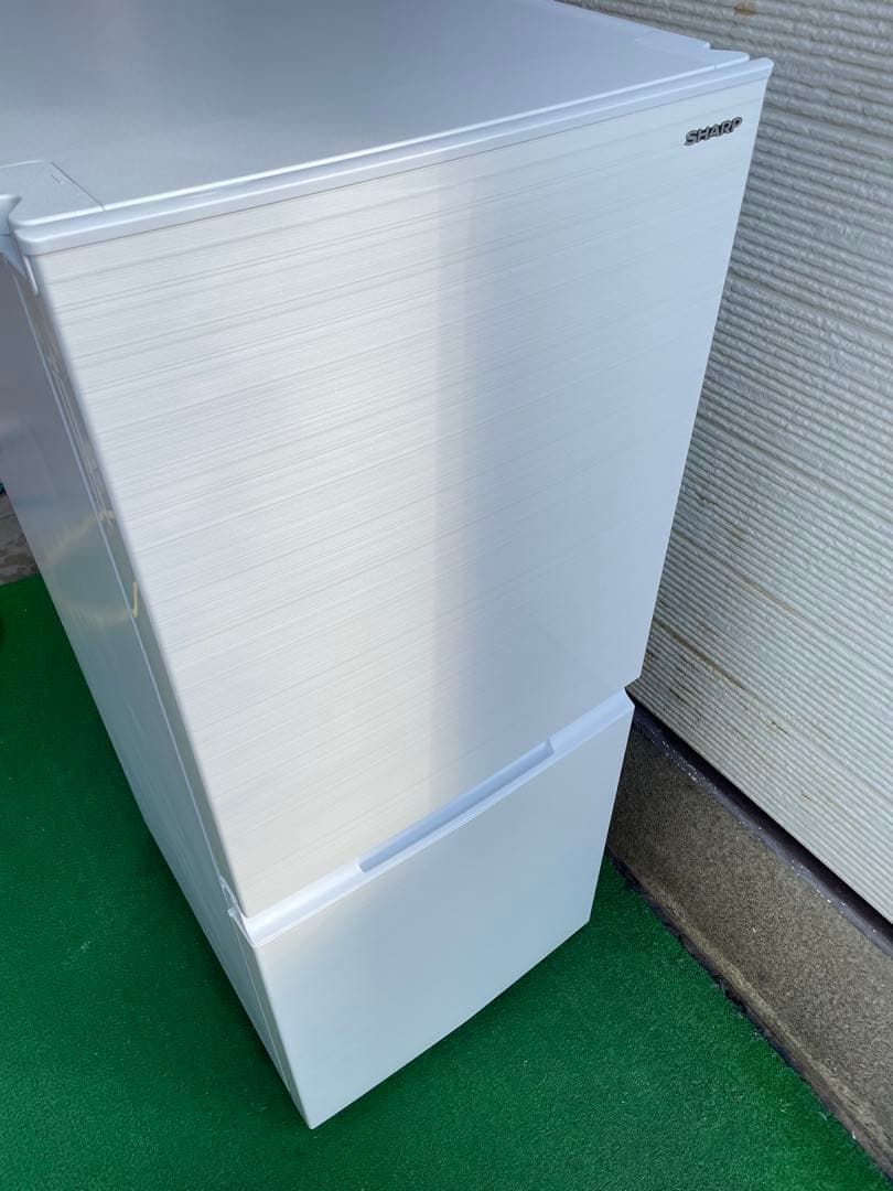 810シャープ 左右付け替え可能2ドア冷蔵庫 おしゃれホワイト 高性能 単身