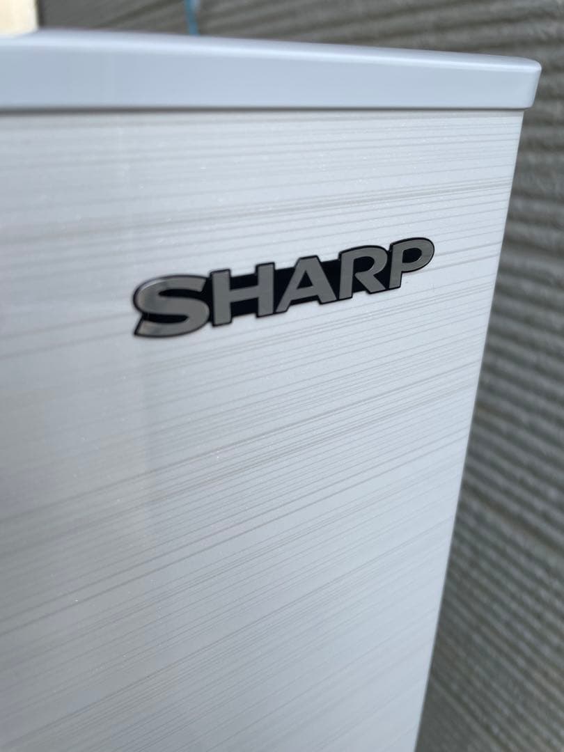 810シャープ 左右付け替え可能2ドア冷蔵庫 おしゃれホワイト 高性能 単身