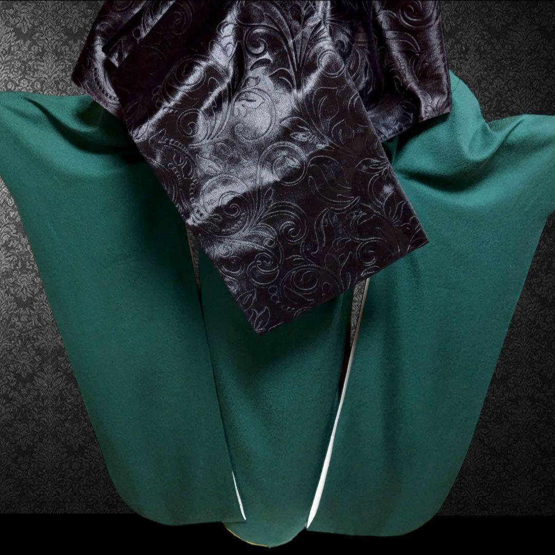 SALE中☆振袖フルセット(7点)・成人式・緑・色無地振袖・三つ紋・モノトーン