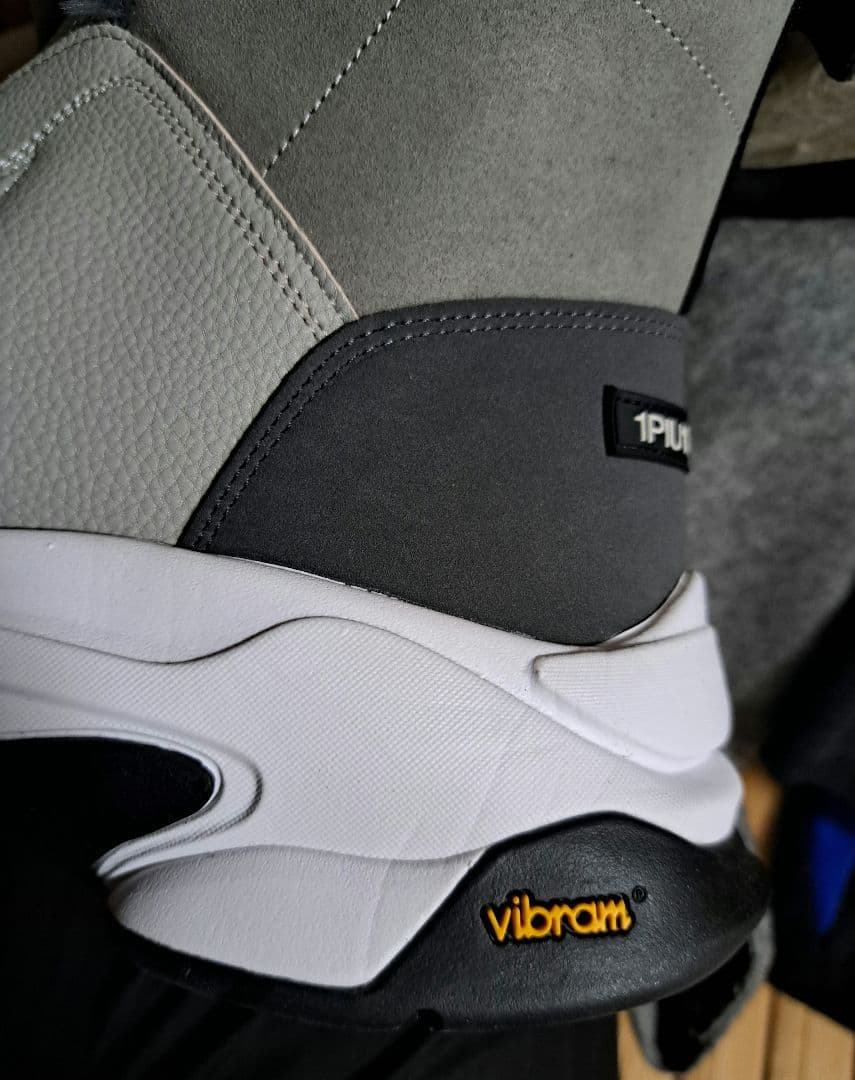 カ*ェ様 未使用に近い！26cm 1PIU1UGUALE3 RELAX　スノーブ