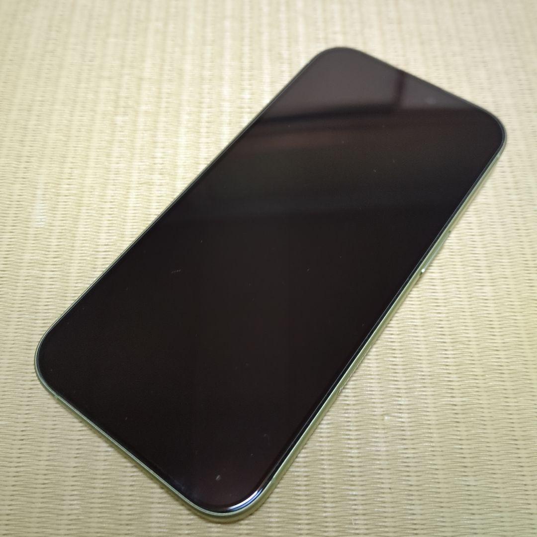 美品 iphone 17 セージ 256GB