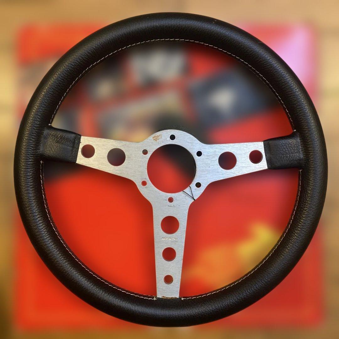 絶版 フラット MOMO プロトティーポ ステアリング 36Φ 旧車