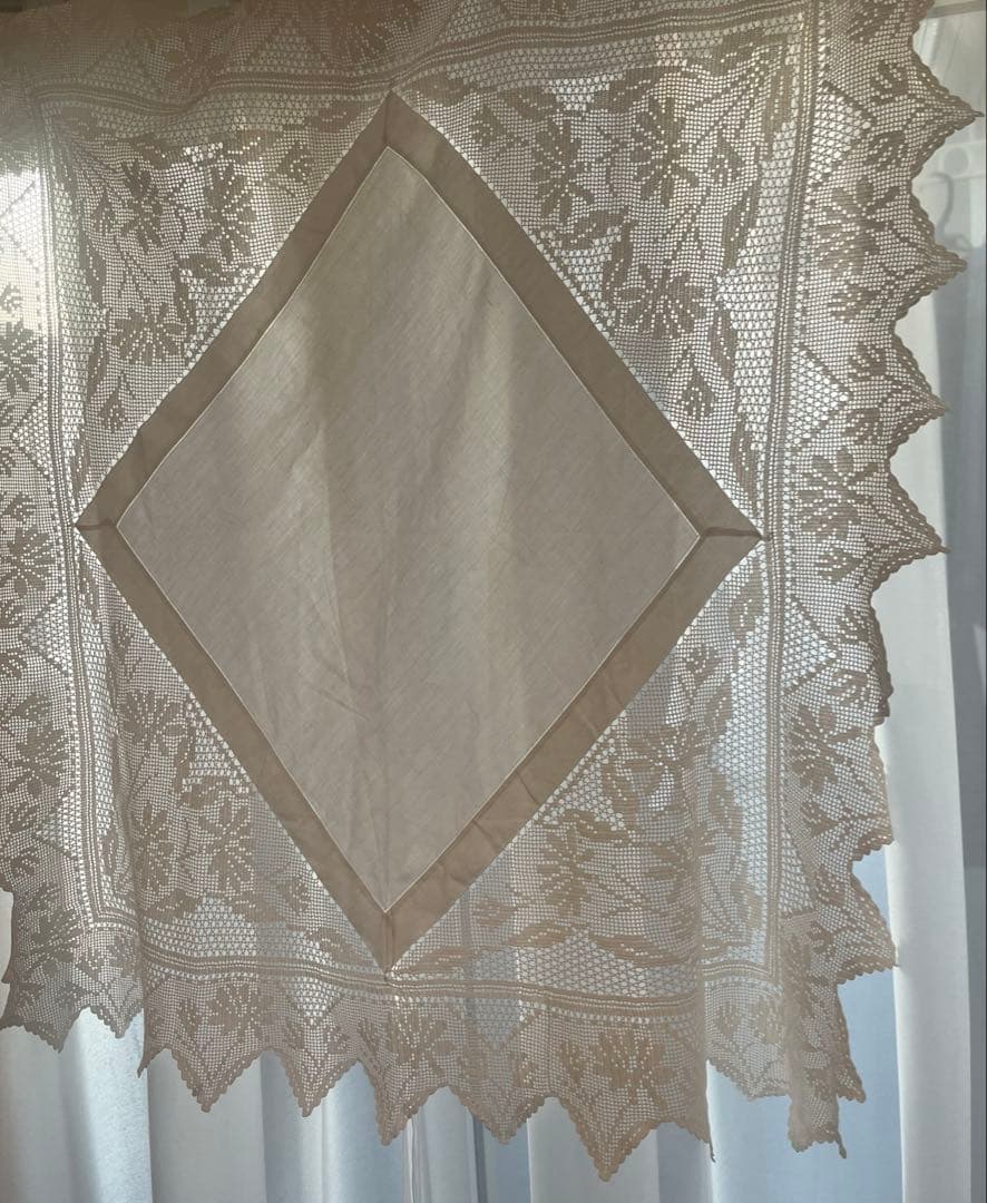 希少な英国アンティーク 麻×レース テーブルクロス 100cm