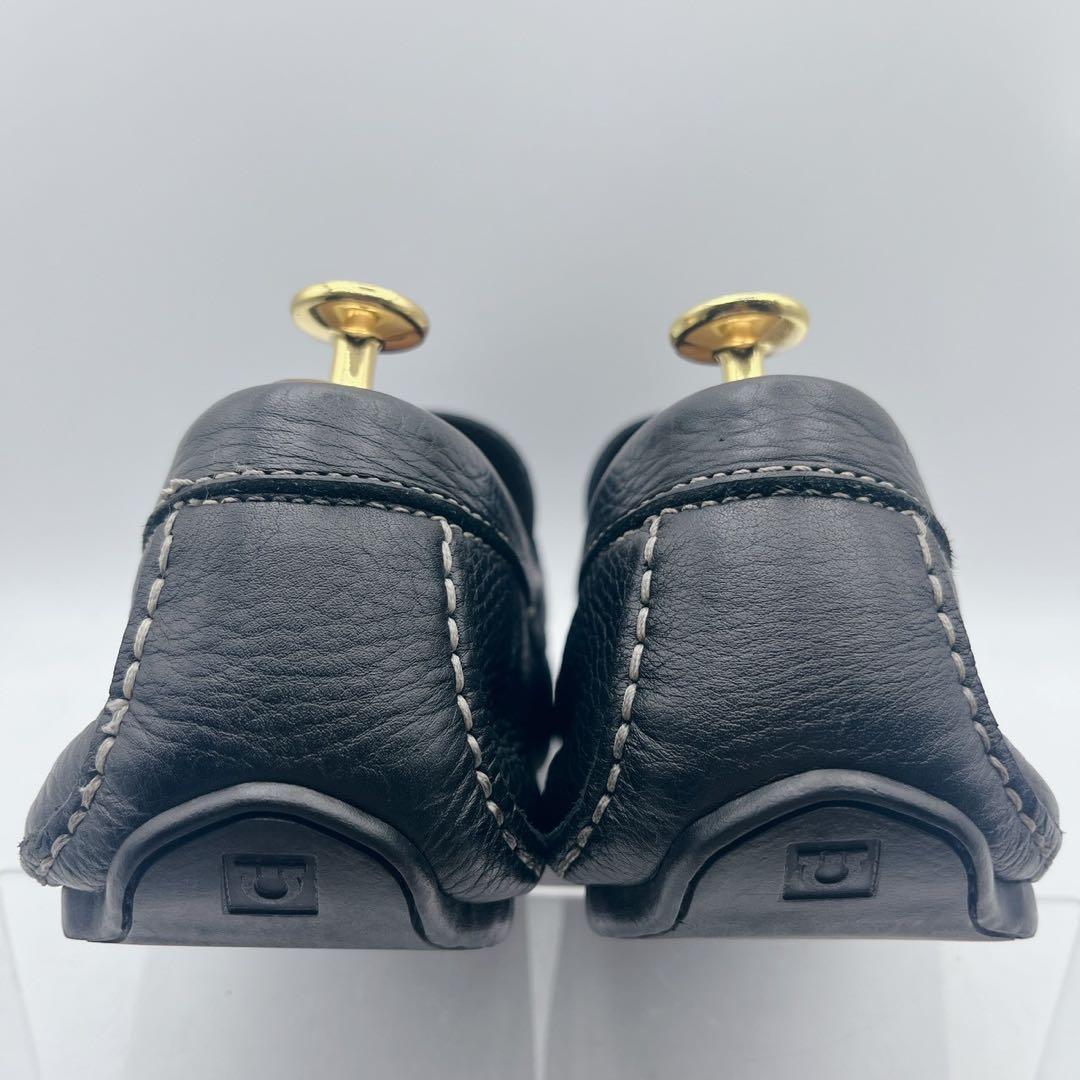 サルヴァトーレフェラガモ ガンチーニ ビット ドライビングローファー シボ革 黒