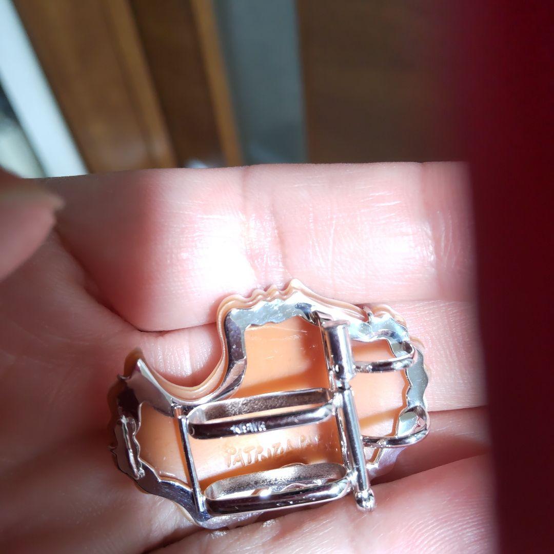 小春日和様　　k18WG　シェルカメオブローチ＆　パルラーティ　ダイヤ付