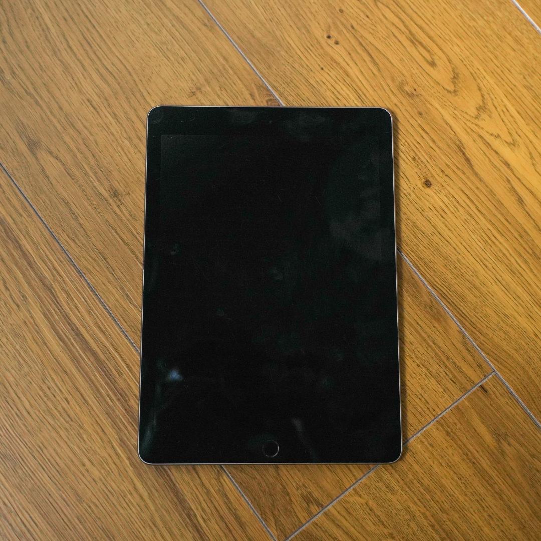 iPad Pro 第1世代　9.7インチ　128GB