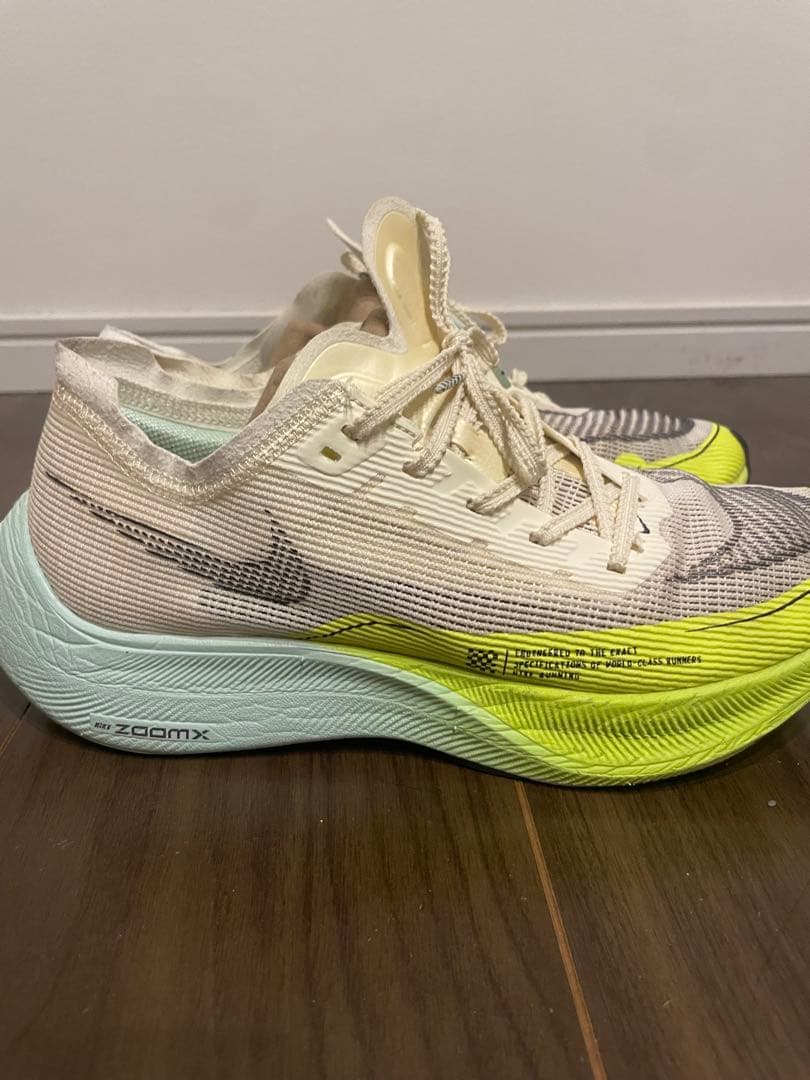 ナイキ ランニングシューズ ヴェイパーフライネクスト2 26cm