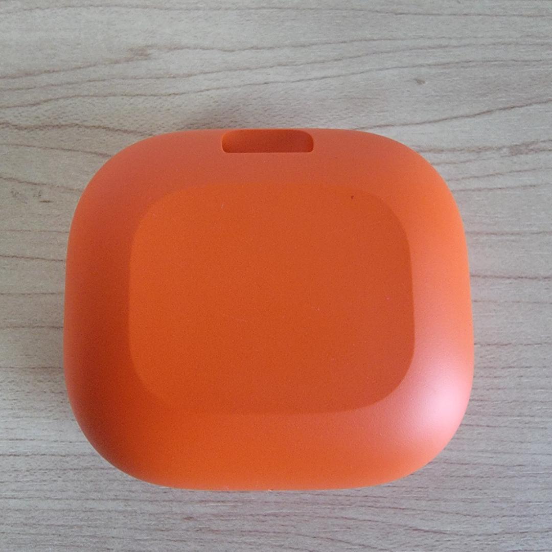 【ほぼ新品】Powerbeats Fit スパークオレンジ