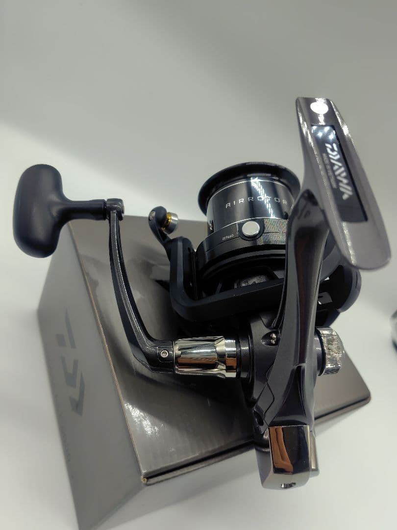 新品同様 ダイワ クロスキャスト 4000番