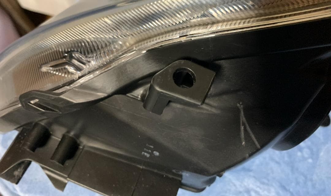 プリウス ZVW30 ツーリング用 右ヘッドライト（右側のみ）