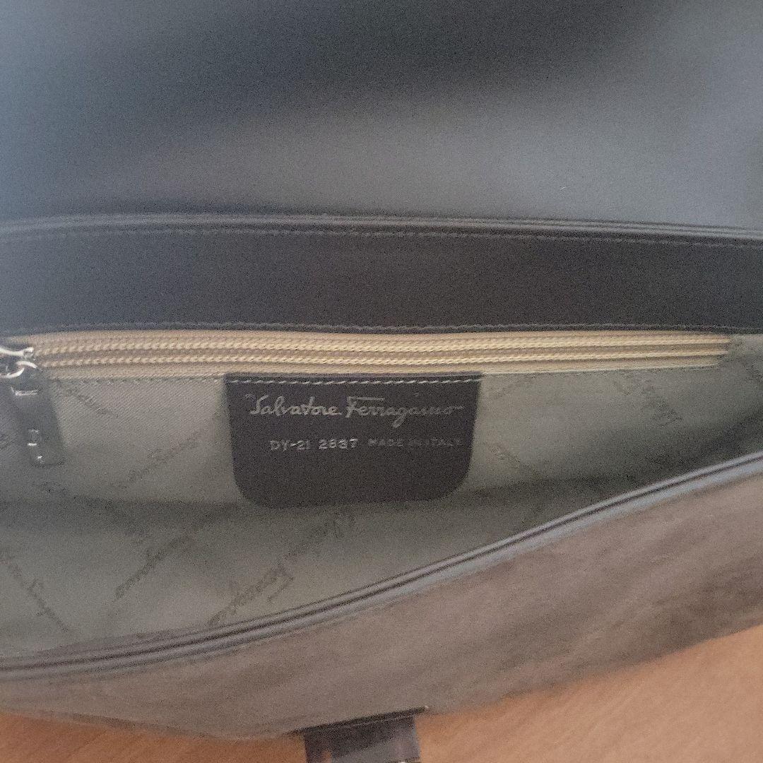 Ferragamo ショルダーバック