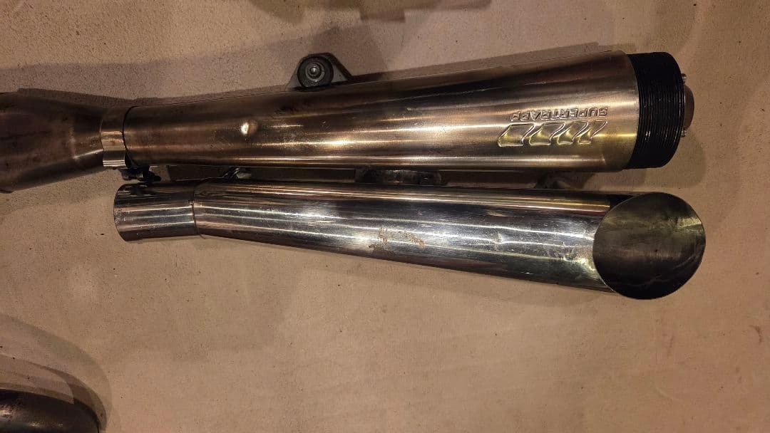 鯰にて他の方はご遠慮下さいませ　FXR　SUPERTRAPP ステンレス