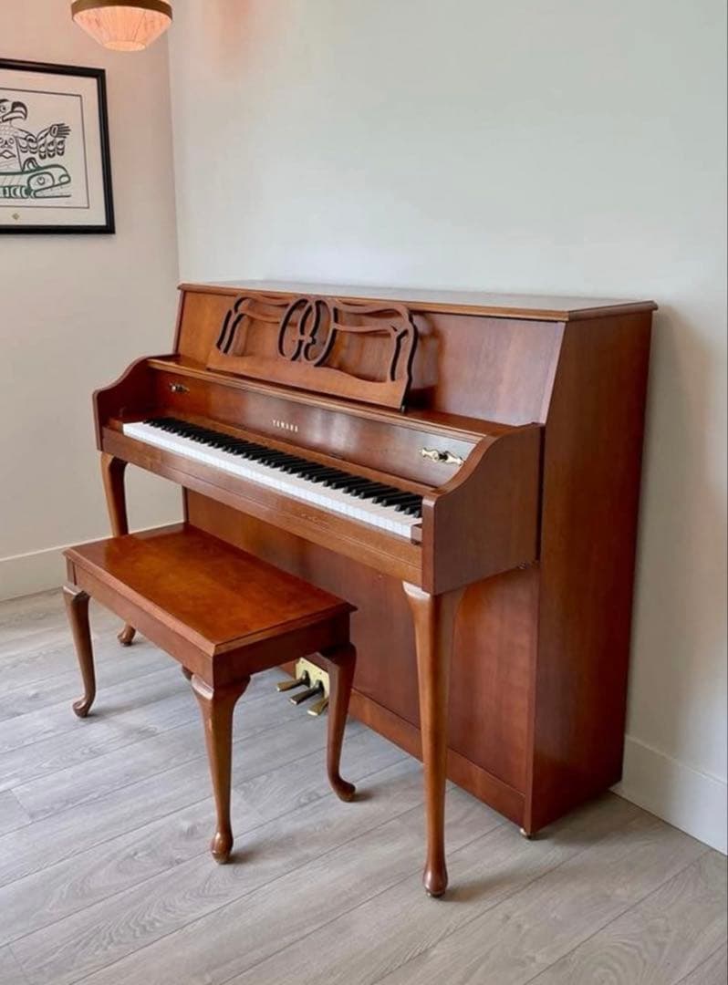 ★美品綺麗★USA YAMAHA ヤマハ アップライトピアノ 猫足★調律回数多数