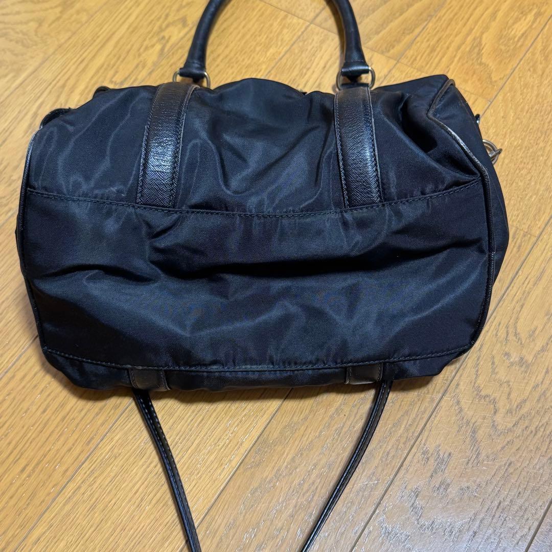 PRADA バッグ　ナイロン　ブラック