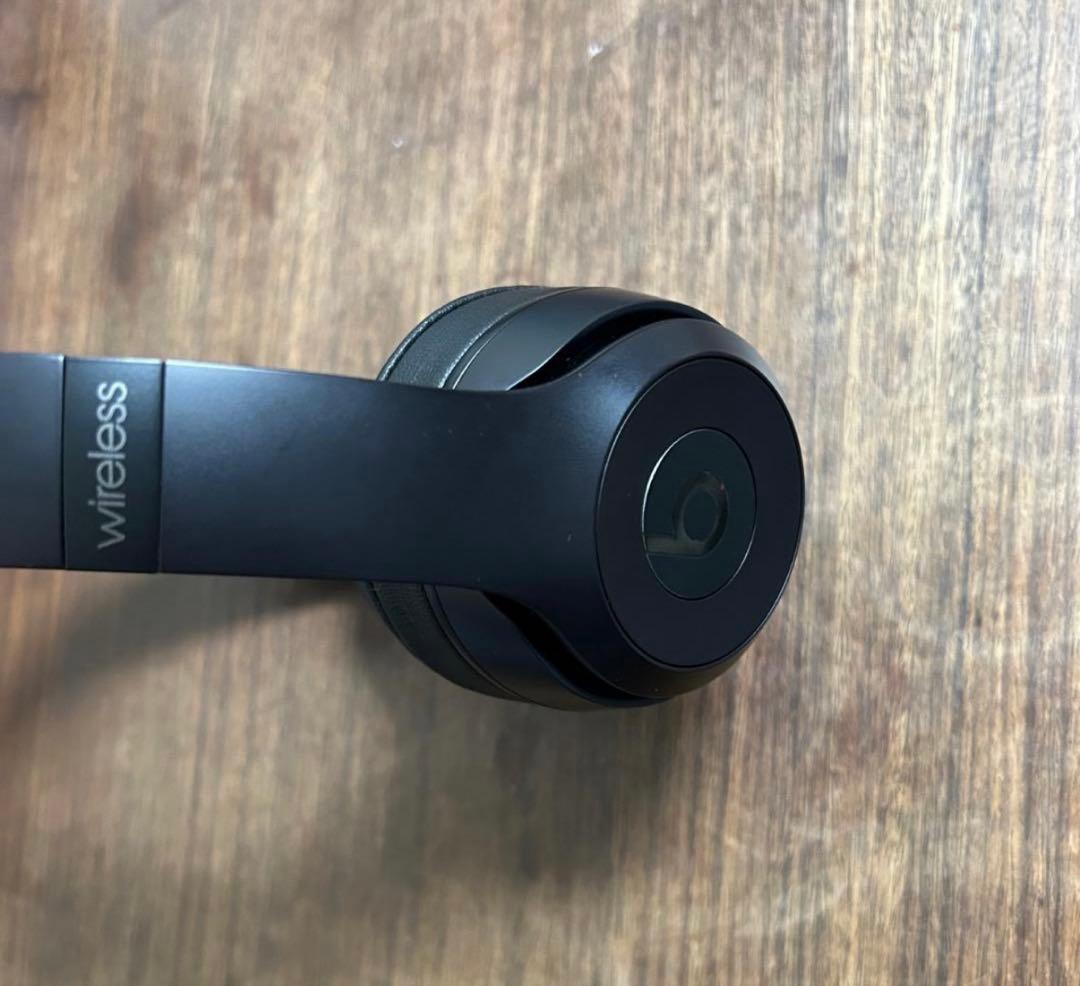 Beats Solo3 Wireless マッドブラック