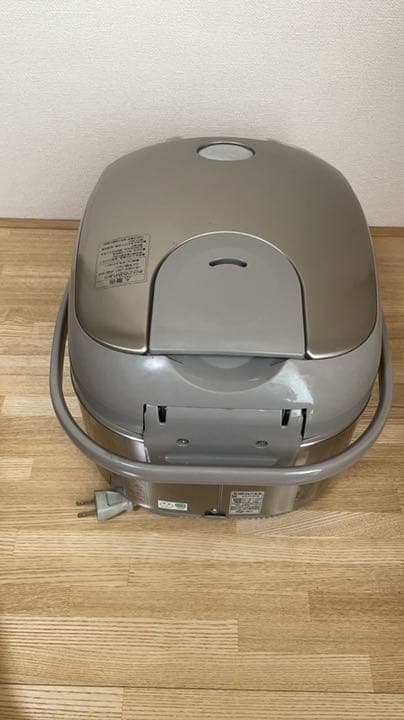 ZOJIRUSHI 象印 炊飯器