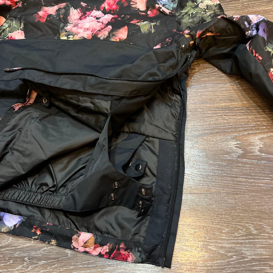 ROXY キッズ ウェア　未使用　140から150ボード　女の子　ロキシー