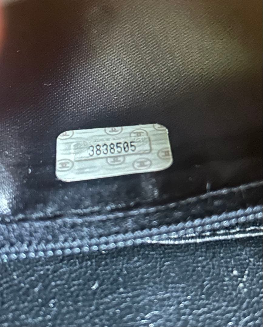 CHANEL ブラック パテントレザー チェーンショルダーバッグ ヴィンテージ