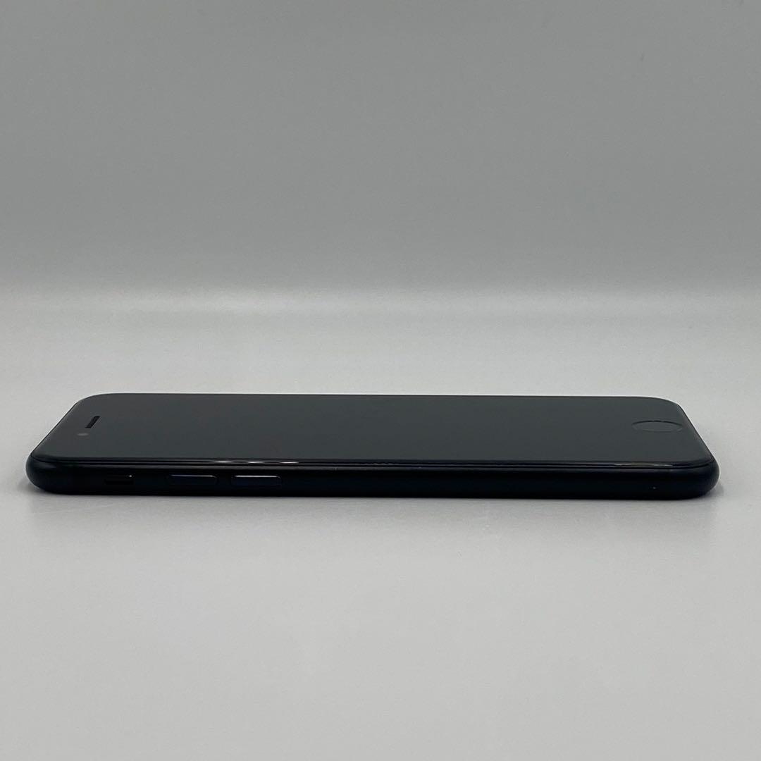 Apple iPhone SE 64GB SIMロックなし