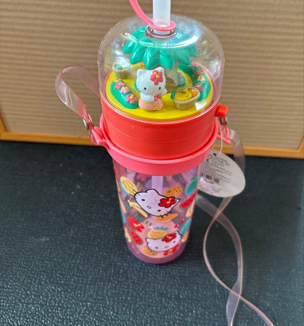 【稀少品、タグ付き】ダンシングハローキティ 水筒