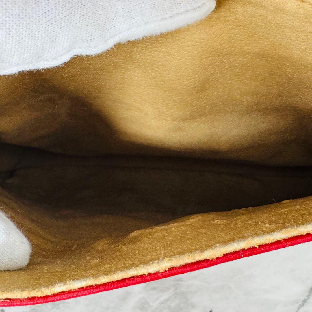 ✨GUCCI✨グッチ✨レッド✨ヴィンテージ✨ショルダーバッグ✨