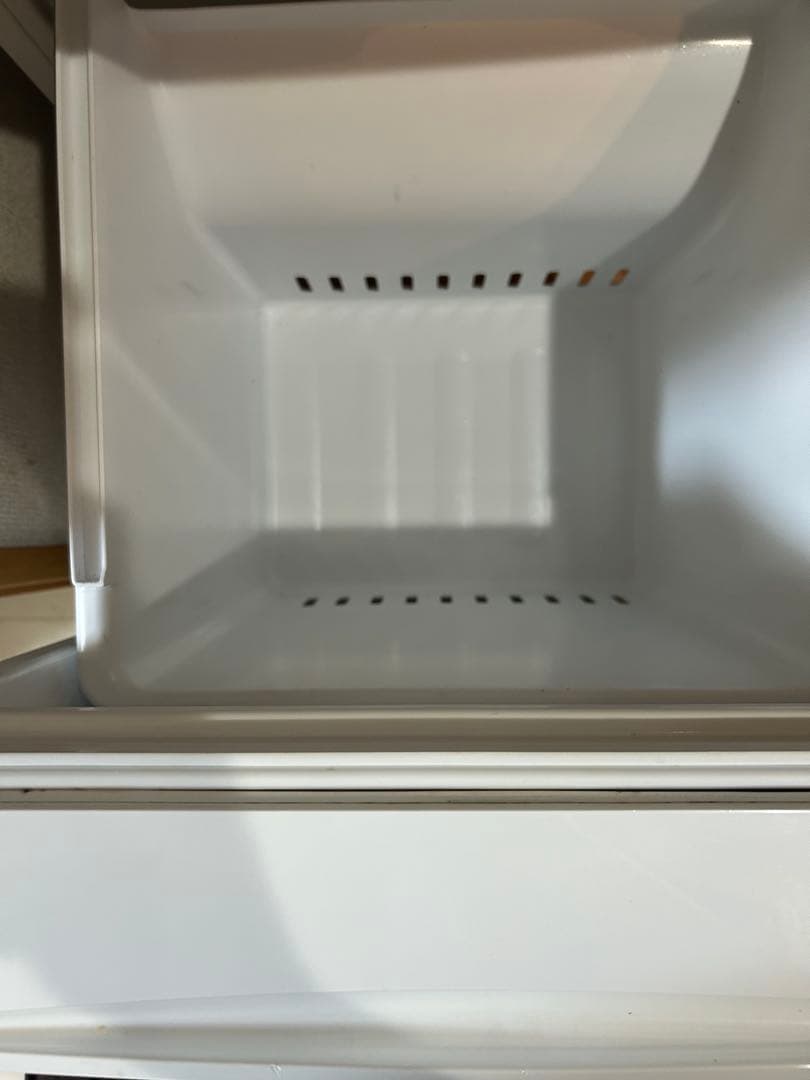 【最大値下げ！！6月5日まで】アイリスオーヤマ 冷蔵庫 AF156Z-WE