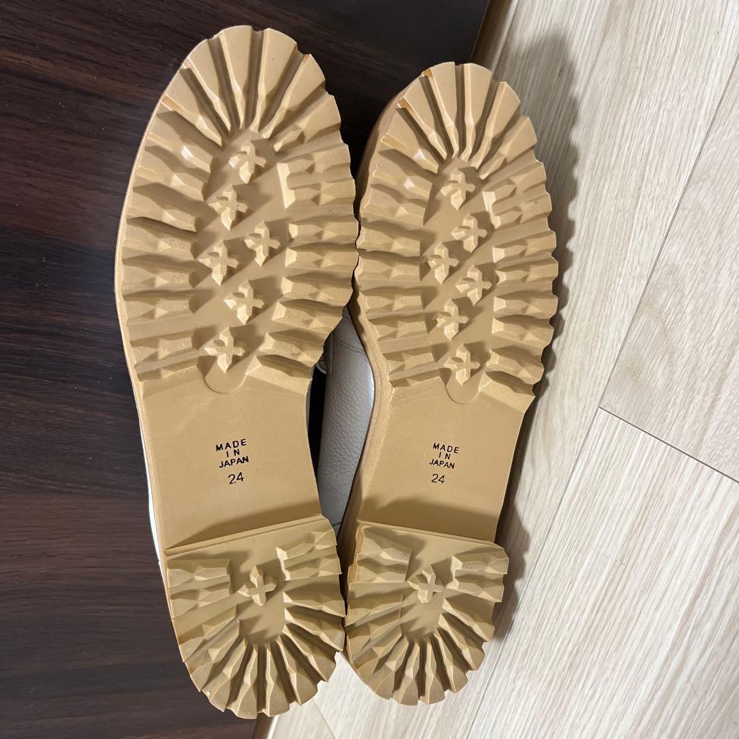 新品【日本製・本革】Celica by BARCLAY厚底ローファー 24