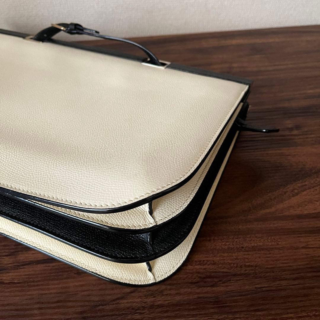 【未使用級！！】ヴァレクストラ ハンドバッグ ショルダーバッグ 2way レザー