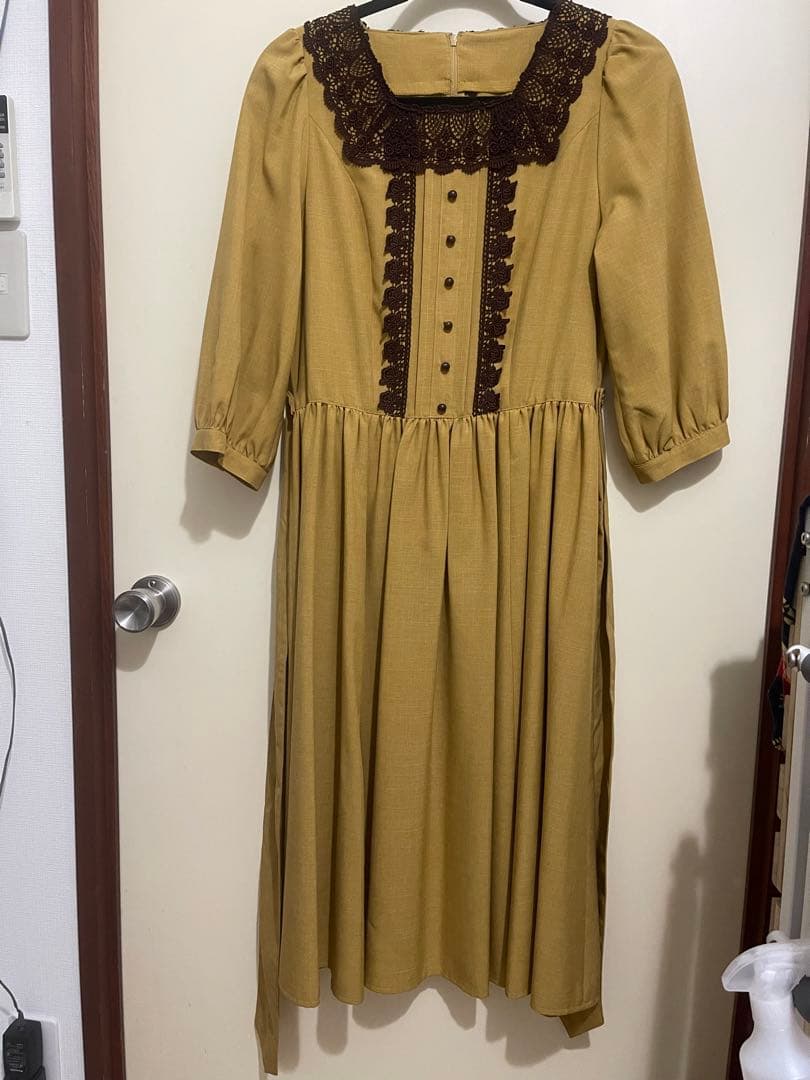 お値下げ済み　イノワ　レース　ワンピース　かわいい