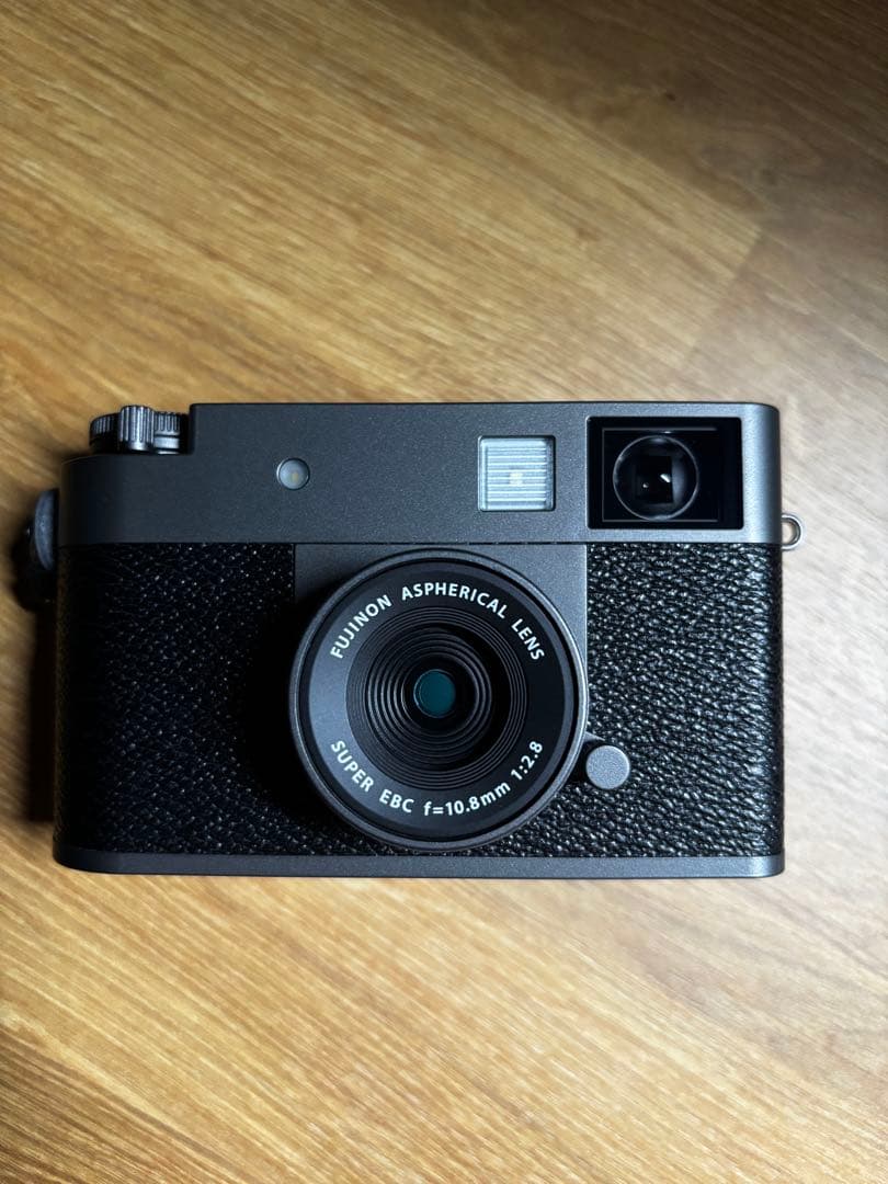 FUJIFILM Xhalf X-HF1 チャコールシルバー