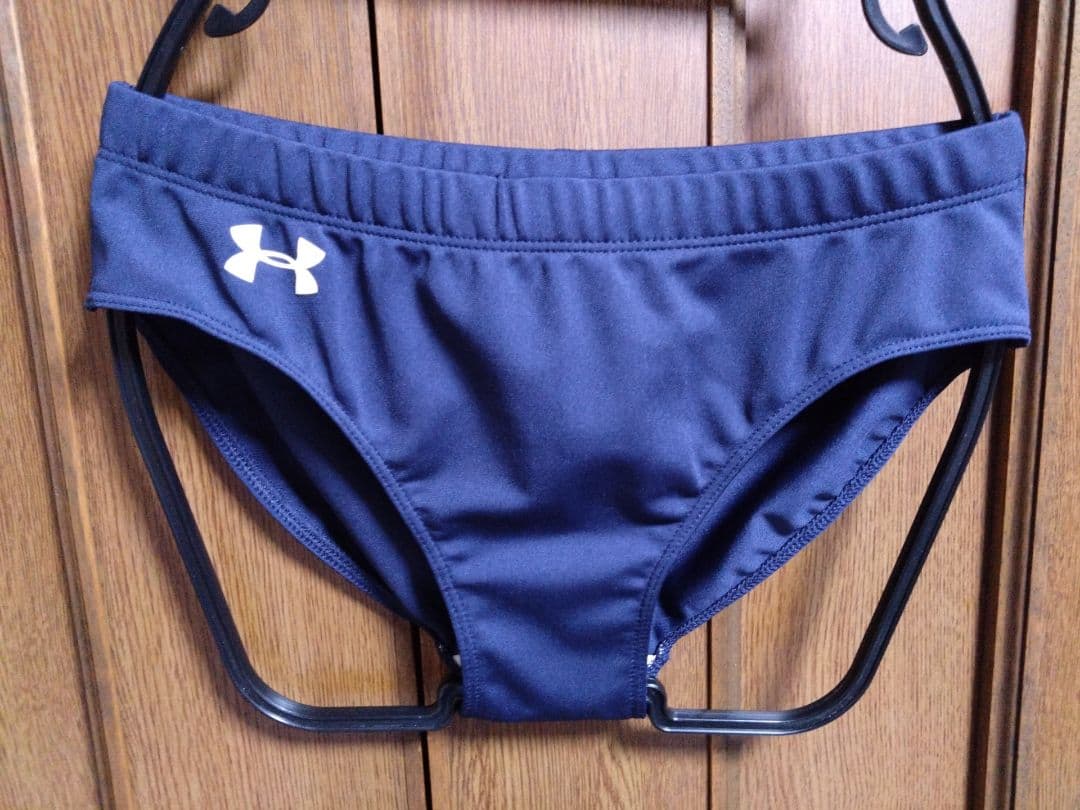 うらら様セット品　ミズノ　ストリームエース　＋　アンダーアーマー陸上ショーツ