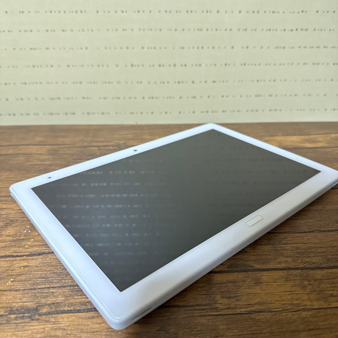 H106【特売】dtab d-41A docomo　タブレット