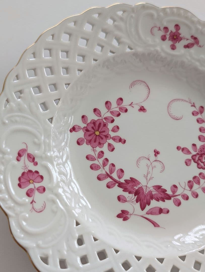 【マイセン】インドの華リッチピンク金彩透かしプレート18.5cm