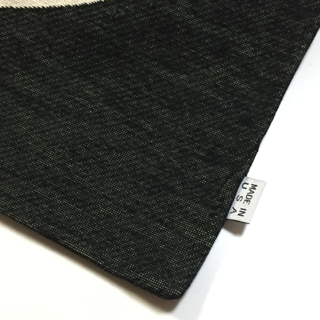 ４個　アメリカ製 Cross Canvas スマイル クッションカバー ブラック