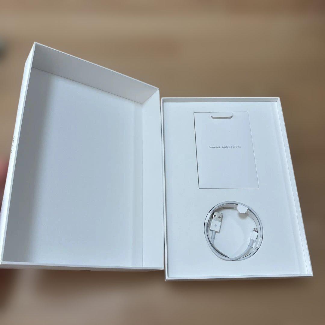 iPad Wi-Fi 32GB Space Gray 第７世代　バッテリー92%