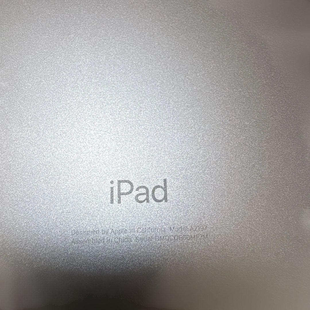 iPad Wi-Fi 32GB Space Gray 第７世代　バッテリー92%