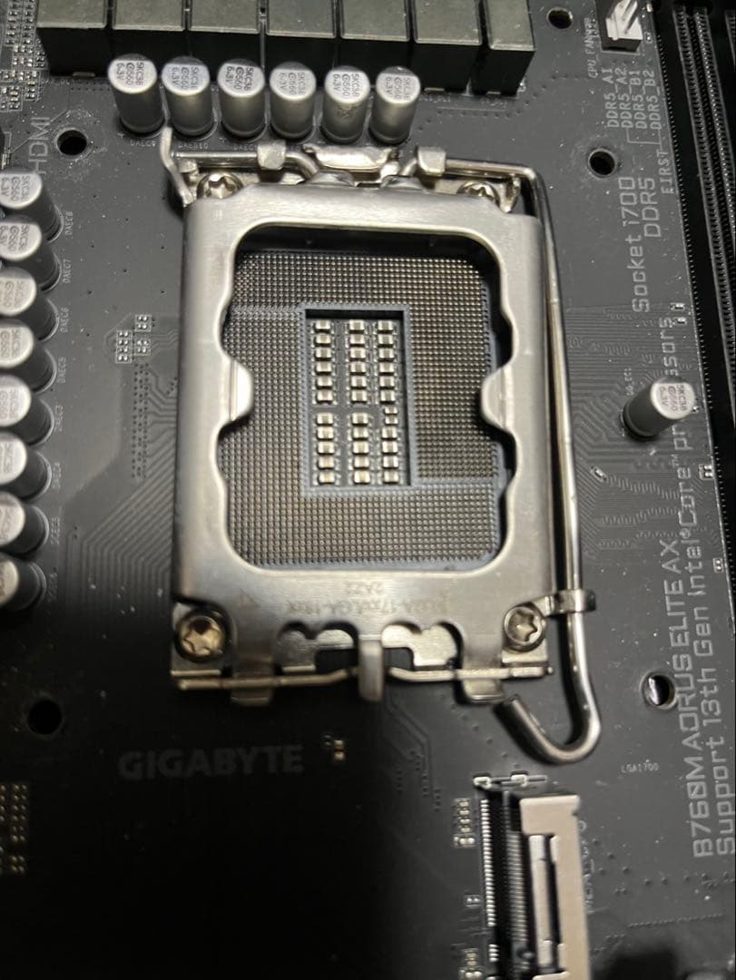 マザーボード gigabyte 760m aorus elite ax lga1700