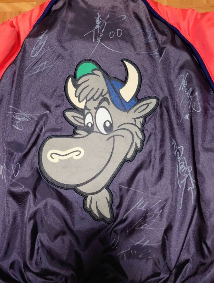 S*】様 大阪近鉄バファローズ　グランドコート　ジャンパー　サイン入り